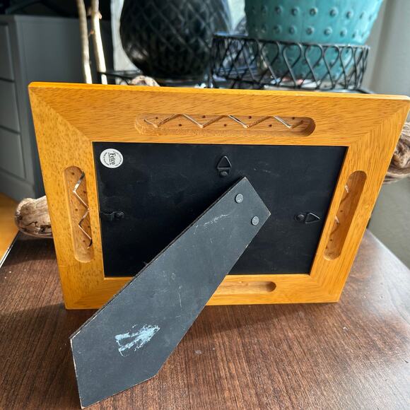 Vintage Fetco Hand Crafted Blonde Wood Photo Frame Holds 2 4x6 - Picture 5 of 7
